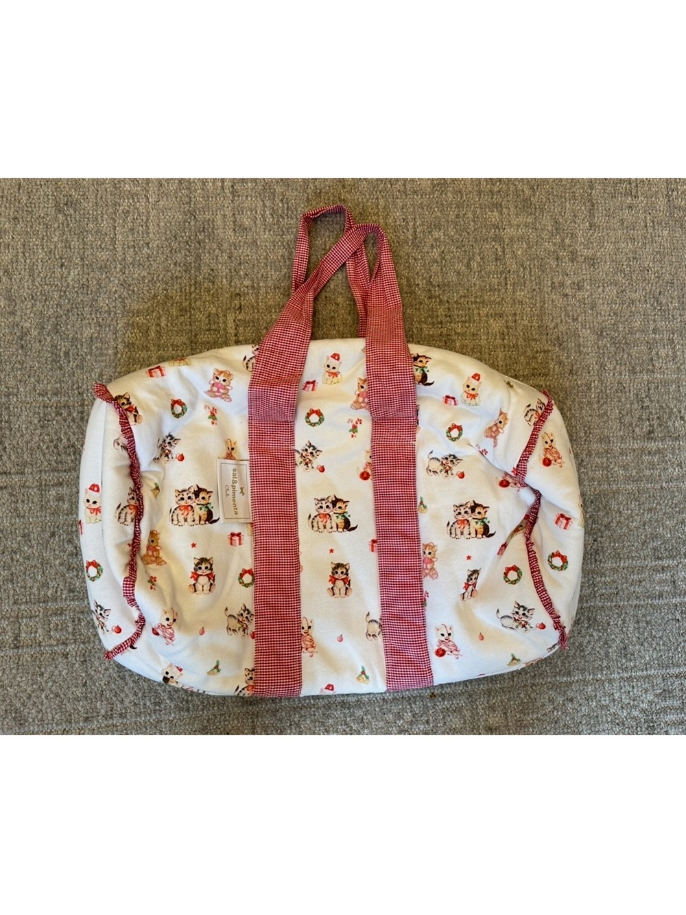 NWOT Sal & Pimenta holiday kitty overnight bag